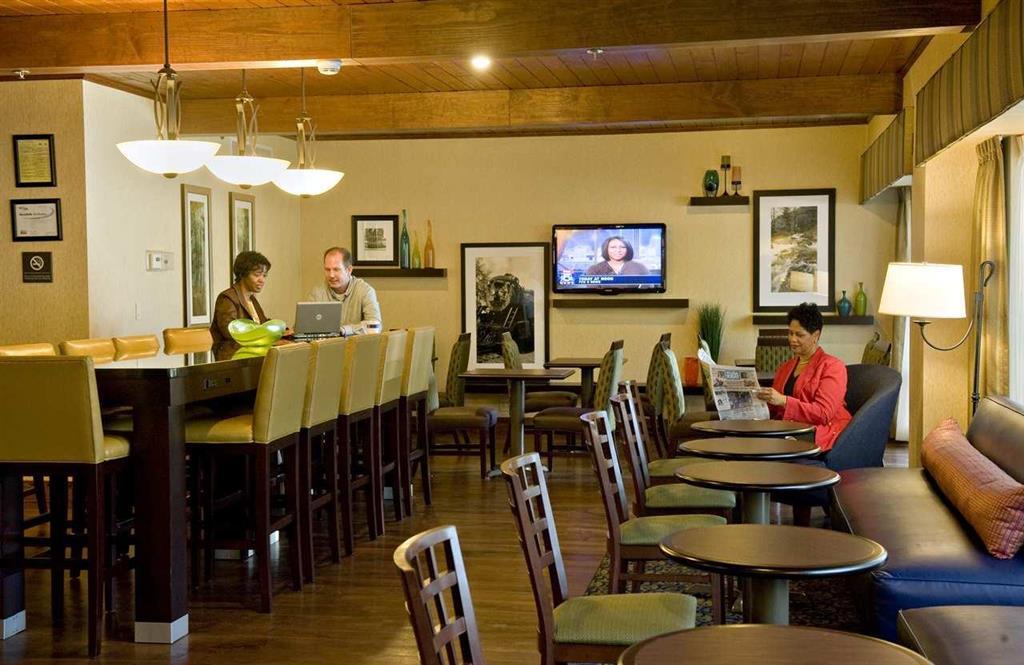 Hampton Inn Atlanta-Stone Mountain Restaurant bilde